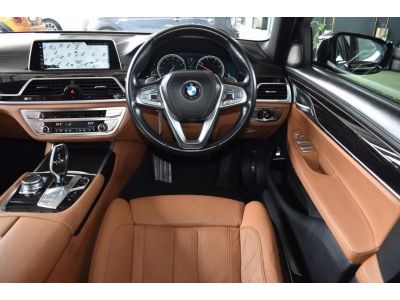BMW 730 Ld  M Sport ปี 2016 รูปที่ 8
